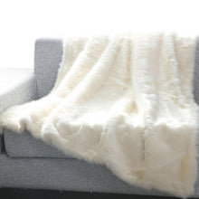 Load image into Gallery viewer, Heavy Faux Fur Throw Blanket – Assorted Styles