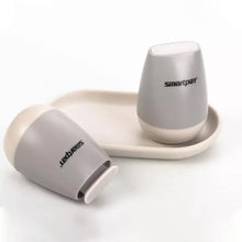 Load image into Gallery viewer, Magnetic Salt and Pepper Shaker Set
