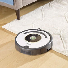 Load image into Gallery viewer, iRobot Roomba 650/655 Vacuum Cleaning Robot
